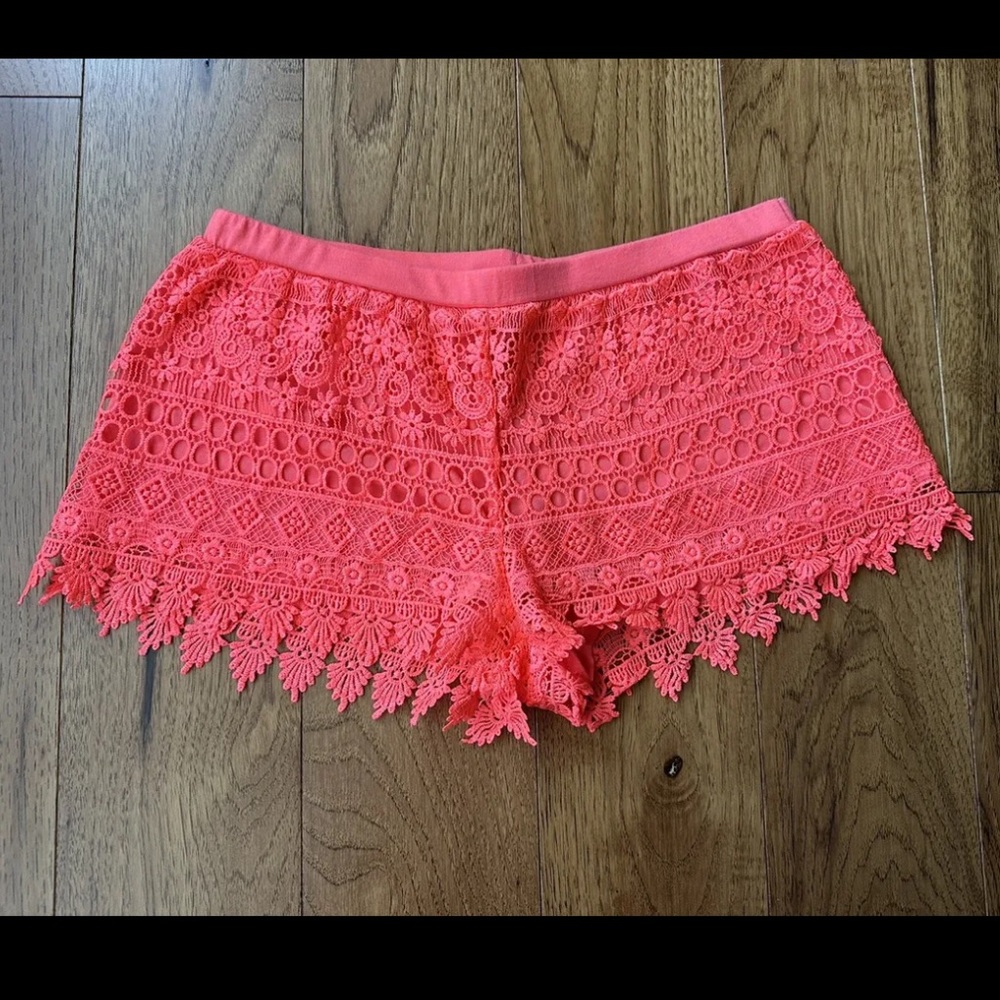 H&M Coral Lace Shorts Size S